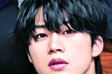 なんだこの顔わぁぁぁあああ！！！！！！美しすぎる 私たちの木全さんがｽﾝｯて顔してる、、、 また、座り方もカッコ良くてなんなんでしょうか。 #木全翔也 #kim...