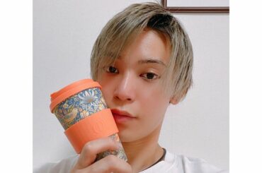 .
はいさい！
僕は練習に行く前に（今は中々いけない日が続いていますが）必ずと言ってもいいほど飲み物を“マイタンブラー”に入れて飲みますが、
今日の…