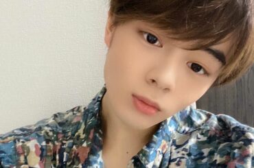 [] さぁ、問題です！ 今日の僕はどちらの柄シャツを着て過ごすでしょうか？！ 1.左　2.右　3.両方 #JO1 #PROTOSTAR #無限大 #INFIN...