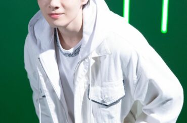 JO1 1ST ALBUM 『The STAR』
2020.11.25 Release  ジャケット撮影オフショット  #JO1 #TheSTAR #Shine…