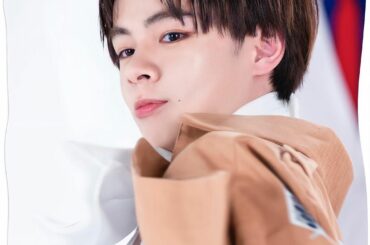 Trick or Treat
ビハインドショット  #JO1_Halloween
#JO1 #TheSTAR #ShineALight
#鶴房汐恩 #Tsuru…