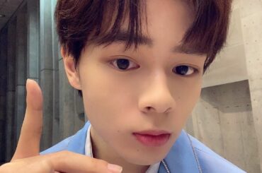 おはこんこんおや。
アルバムリリースそろそろでございますね。
楽しみすぎて足がもげないように
してくださいね(^^)
鶴房 汐恩  #JO1
#鶴房汐恩 #Ts…