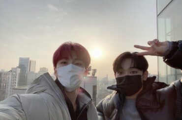 [#河野純喜]
しょうくんと楽しくMy Friendsのアコースティックバージョンを歌いました
天気も良くてほんとに楽しめました
皆さんぜひたくさん聴いてくださ