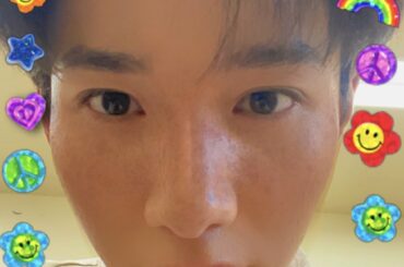 [#佐藤景瑚]
最近表情が怖いって言われるよ！
でも僕の心はずっと笑顔だからね！
みんながはっぴーでいれますように！
#k5life #JO1 #SATOKEI