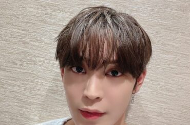 [#與那城奨]
KCONTACT 今日は本当にありがとうー！
でーじ最高だったさー
これからもJO1のことよろしくね
SEE YOU︎  #JO1 #YONAS