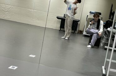 [#豆原一成]
練習場行ったら
じゅんきくんおったさすがっす  #JO1 #MAMEHARAISSEI