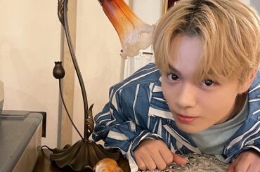 [#鶴房汐恩]
結成2周年！
みんな生配信見てくれたかな？
楽しかったです笑
みんな優しくて最高。
JAMも最高！あいしてる！  …って犬ちゃうわ！  #J