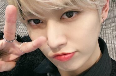 [#白岩瑠姫]
オンライントーク会・サイン会1日目ありがとうございました  これから頼んだぞ新しいインカメ  #復活祭
#JO1 #SHIROIWARUKI