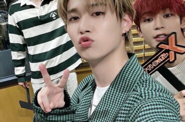 [#白岩瑠姫]
世界トレンド1位すごいね
JAMいつもありがとう
楽しかったー？？  フロッピーさんと豆もありがとう！
神回でした、さすが
#余談ですが
#社長