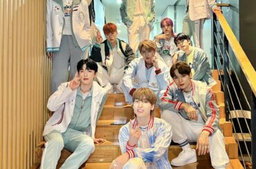 Mnet《 #MCOUNTDOWN 》に
出演させていただきました  初披露の #With_Us 韓国語Ver.
いかがでしたか??  またかっこいい姿で会える