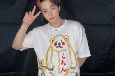 [#鶴房汐恩]
福岡ありがとう！！  ちょと2枚目疲れてる笑
ほんまに楽しかった！次は有明！
待っとけよーーー
ポテサラは最強。  #JO1 #TSURUBOS