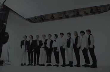 [] 𝟐𝟎𝟐𝟐 𝐉𝐎𝟏 𝟏𝐒𝐓 𝐀𝐑𝐄𝐍𝐀 𝐋𝐈𝐕𝐄 𝐓𝐎𝐔𝐑 ‘𝐊𝐈𝐙𝐔𝐍𝐀’  OFFICIAL GOODS 
SHOOTING BEHIND 公開！  本