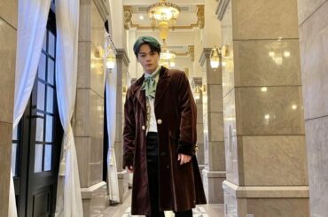 [#鶴房汐恩]
どうも。
宇宙の星の王子  ウ・チュウ・オウ・ジです。
(ツルボウです)  #JO1 #TSURUBOSHION