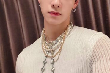 [#佐藤景瑚] 
サンタさん来るかな？  #JO1 #SATOKEIGO