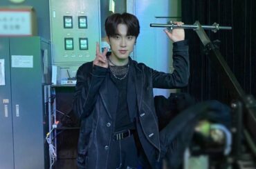 [#河野純喜] 
SawanoHiroyuki [nZk]さんの
新アルバム「V」に
僕と奨くんがゲストボーカルとして
歌わさせていただいた
OUTSIDERS