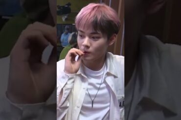 いや食うんかい                        #jo1 #鶴房汐恩#shorts