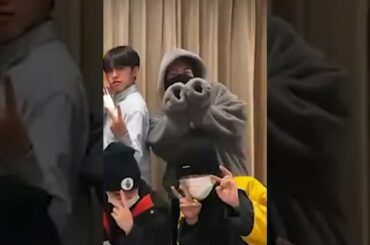 🦊ここに可愛いキツネがいるよ! 🦊(JO1 川尻蓮)