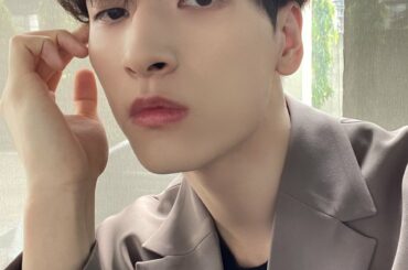 [#金城碧海] 
タイのJAMにやっと会えたよ！
来てから数日しか経ってないけど
沢山のメディアに出させていただいてます！！
日本からもsnsを通してチェックし