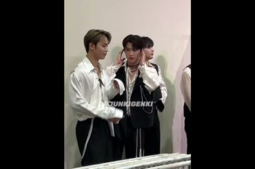 ファンに優しく挨拶する純喜 、一番好きです💗🇹🇭#河野純喜 #jo1