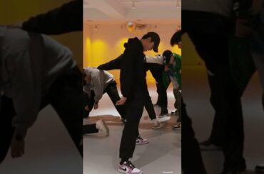 JO1 與那城奨 'Tiger’ DANCE PRACTICE