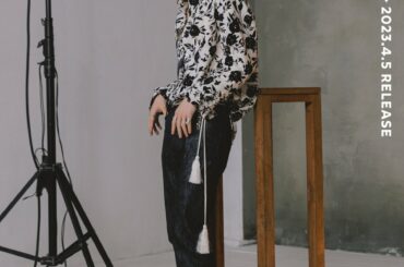 « D-2 »
￣￣￣￣
𝟳𝗧𝗛 𝗦𝗜𝗡𝗚𝗟𝗘 
< 𝗧𝗥𝗢𝗣𝗜𝗖𝗔𝗟 𝗡𝗜𝗚𝗛𝗧 > 
2023.4.5 (WED) RELEASE  #JO1