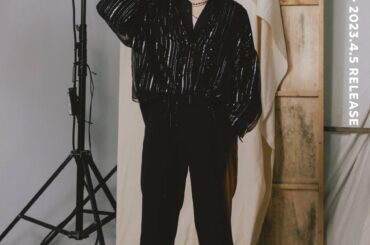 « D-1 »
￣￣￣￣
𝟳𝗧𝗛 𝗦𝗜𝗡𝗚𝗟𝗘 
< 𝗧𝗥𝗢𝗣𝗜𝗖𝗔𝗟 𝗡𝗜𝗚𝗛𝗧 > 
2023.4.5 (WED) RELEASE  #JO1