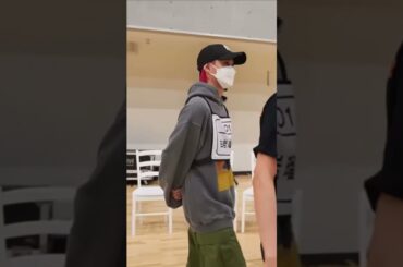 歩いてるだけでかっこいい。登場してきた時の安心感がすごい。 #jo1 #豆原一成 #與那城奨 #川尻蓮 #白岩瑠姫 #河野純喜 #佐藤景瑚 #川西拓実 #木全翔也 #大平祥生 #金城碧海 #鶴房汐恩