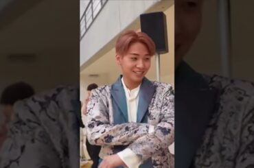 本当にこの人はすごい人なんだなって何回も思い知る。パフォーマンス中の髪の毛かきあげる所とかかっこいいし川尻蓮は天才として産まれてきたんだ #jo1 #川尻蓮