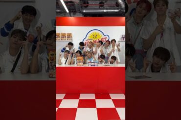 #JO1MART 本日OPEN!! / JO1も一足先に訪問しました✨ #JO1 #NEWSmile #NEWSmileチャレンジ #えくぼダンス #NewMusic #shorts