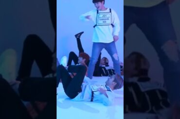 JO1 'Shine A Light' Part Switch ver. Kawashiri Ren Focus Cam #JO1 #kawashiriren #川尻蓮 #ジェイオーワン