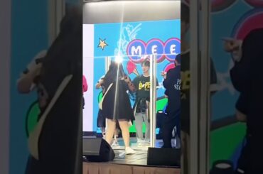 Hi-touch with JO1 (FANCAM)  #jo1 #jam #kconla2023 #jpop #kpop #lapone #gradation #jo1_gradation