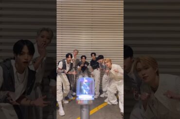 #JO1｜'#IttyBitty'- #REN × #RUKI × #TAKUMI × #SYOYA × #SHOSEI × #MAME 一歩進み〜二歩下がる〜🏃皆さんも是非真似してみてください〜！