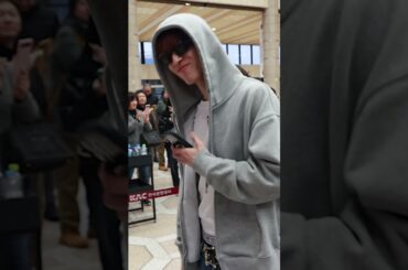 JO1 金城碧海、猫の写真を見せてくれる王子様...「とてもかわいいじゃない~！」 #shorts