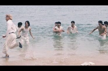 「筋肉グループすぎる！」JO1佐藤景瑚が肉体美披露 ハワイでのMVオフショット公開で豆原一成と懸垂する姿も