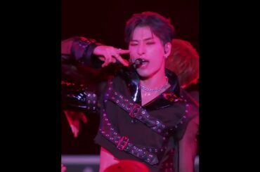 Sukai with his amazing live vocals and great looks  ✈️🖤🔥😍 Sexy Sukai