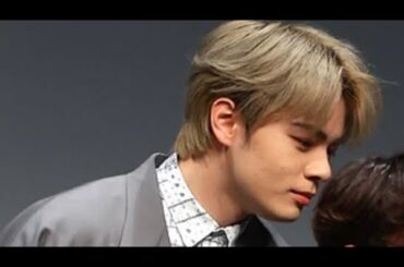 「鶴房汐恩、東京ドームで大興奮！🤩Instagramで公開された貴重な写真20枚📸ファン感動のメッセージ💖」