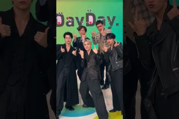 ✈️#金城碧海 さん🐶#豆原一成 さん🌱#河野純喜 さんと一緒にダンス🕺🎵「#BE_CLASSIC」#DayDay. #武田真一 #山里亮太 #JO1 #JO1_BE_CLASSIC