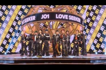 「JO1 × ケシャ＆イヴ🔥 世界を揺るがすKPOPPEDステージ！」