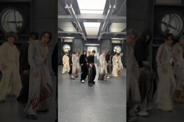 #JO1 | ' #HandzInMyPocket ' 𝟏𝟎𝐓𝐇 𝐒𝐈𝐍𝐆𝐋𝐄 "𝐇𝐚𝐧𝐝𝐳 𝐈𝐧 𝐌𝐲 𝐏𝐨𝐜𝐤𝐞𝐭" 2025.09.29 MV RELEASE #shorts