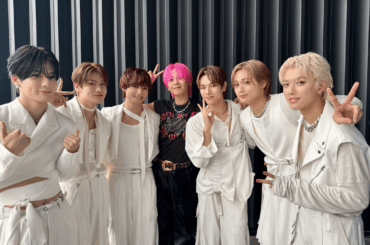 DXTEEN Twitter Update with Ren (251005) - Ren did the overall production for our stage!