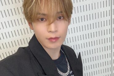 JO1 Weibo Update with Sho (251221) - #JO1SuperTopicBlindBoxSurpriseProject (Q&A translated in comments)