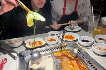 Junki Weibo Update with Syoya (251231) - I've been obsessed with Chinese hot pot this year.