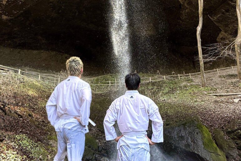 JO1 Twitter Update with Sukai & Mame (260223) - Waterfall training, as promised 🔥