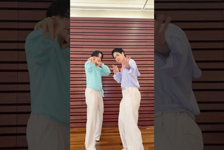 #JO1 | 'Breezy Love' #TAKUMI x #MAME #JO1_BreezyLove #川西拓実 #豆原一成 #shorts