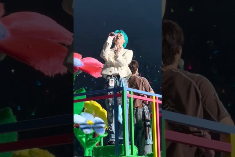 JO1 | 'Dreaming Night' IN KYOCERA DOME撮影可能タイムに撮っていただいた動画は #JO1DER_SHOW #EIEN と公式音源をつけて投稿してください！#JO1