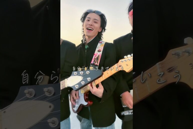 #monkeymajik × #川西拓実 (#jo1) Sing With Us ”Unstoppable”屋上篇
