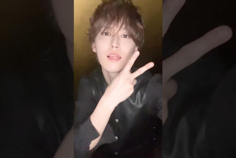 #JO1 | 'WHATCHA DOIN' #RUKI Raise your hand 🙌 #JO1_WHATCHADOIN #白岩瑠姫 #shorts