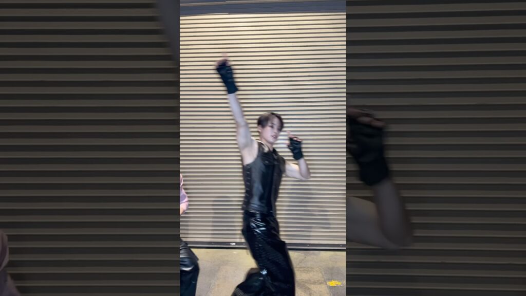 #JO1 | ‘WHATCHA DOIN’ Walking Off Stage Ver. #KCONLA2026 #JO1_WHATCHADOIN #JO1_ANIMAL #shorts